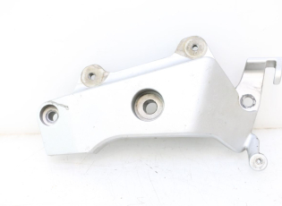 CACHE CHASSIS LATERAL DROIT