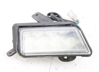 CLIGNOTANT AVANT DROIT