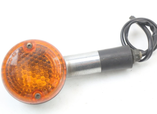 CLIGNOTANT AVANT DROIT