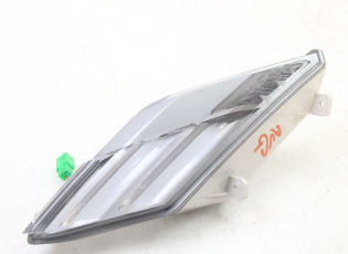 CLIGNOTANT AVANT GAUCHE