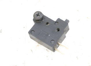 CONTACTEUR FEU STOP DROIT