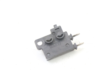 CONTACTEUR FEU STOP DROIT