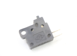 CONTACTEUR FEU STOP DROIT