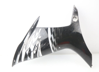 FLANC LATERAL AVANT GAUCHE