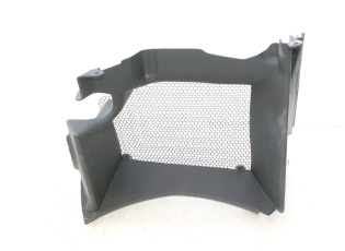 GRILLE RADIATEUR DROITE