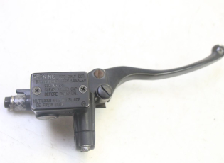 MAITRE CYLINDRE AVANT