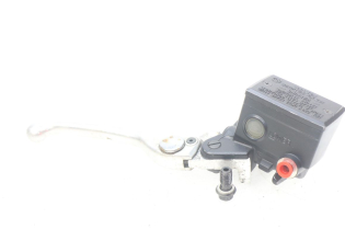 MAITRE CYLINDRE AVANT