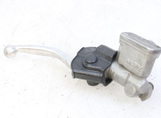 MAITRE CYLINDRE AVANT