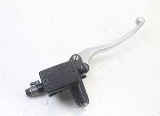 MAITRE CYLINDRE AVANT