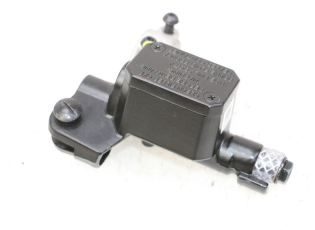 MAITRE CYLINDRE AVANT