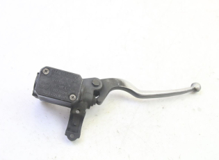 MAITRE CYLINDRE AVANT