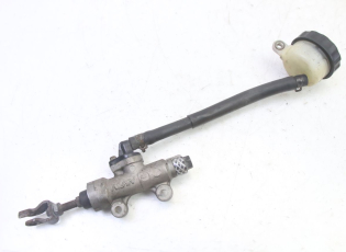 MAITRE CYLINDRE FREIN ARRIERE