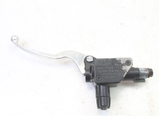 MAITRE CYLINDRE FREIN ARRIERE