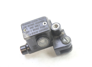 MAITRE CYLINDRE FREIN ARRIERE