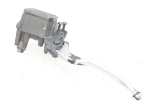 MAITRE CYLINDRE FREIN ARRIERE