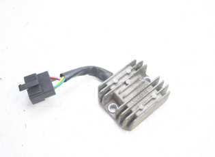 REGULATEUR CHARGE