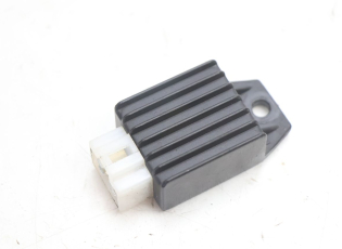 REGULATEUR CHARGE