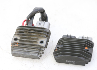 REGULATEUR CHARGE