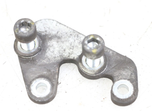 SUPPORT ETRIER FREIN AVANT