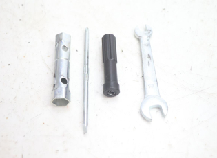 TROUSSE A OUTILS