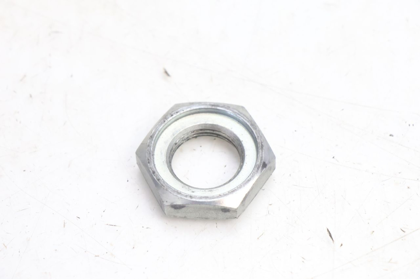 photo de MOER VOOR TANDWIEL VAN DE VERSNELLINGSBAKUITGANG YAMAHA TDM ABS 900 (2002 - 2014) - Zoom op gebruiksstaat