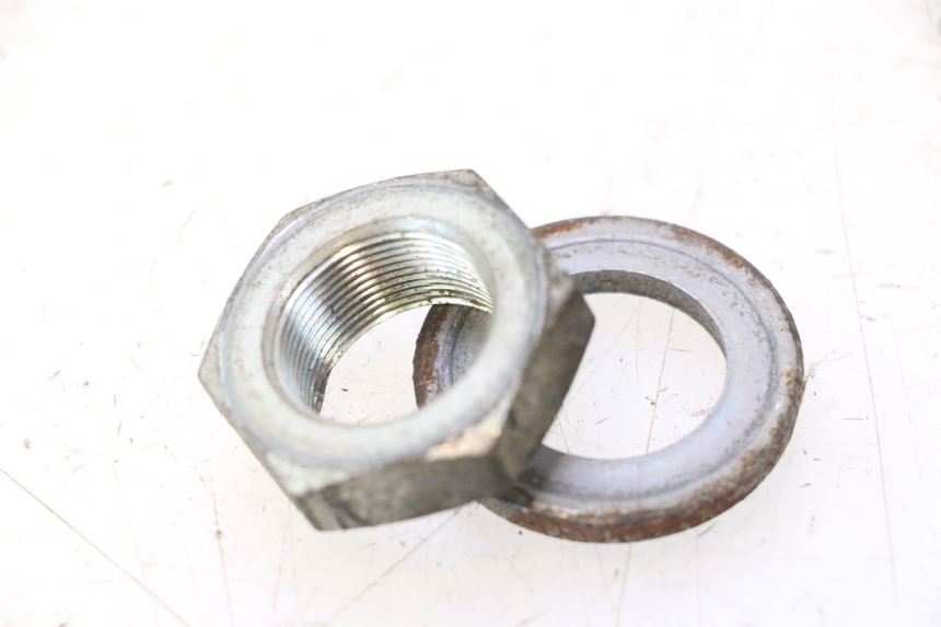 photo de MOER DRAAIWIEL UITGANG VERSNELLINGSBAK YAMAHA YZF R6 600 (2008 - 2009) - Detail van het onderdeel