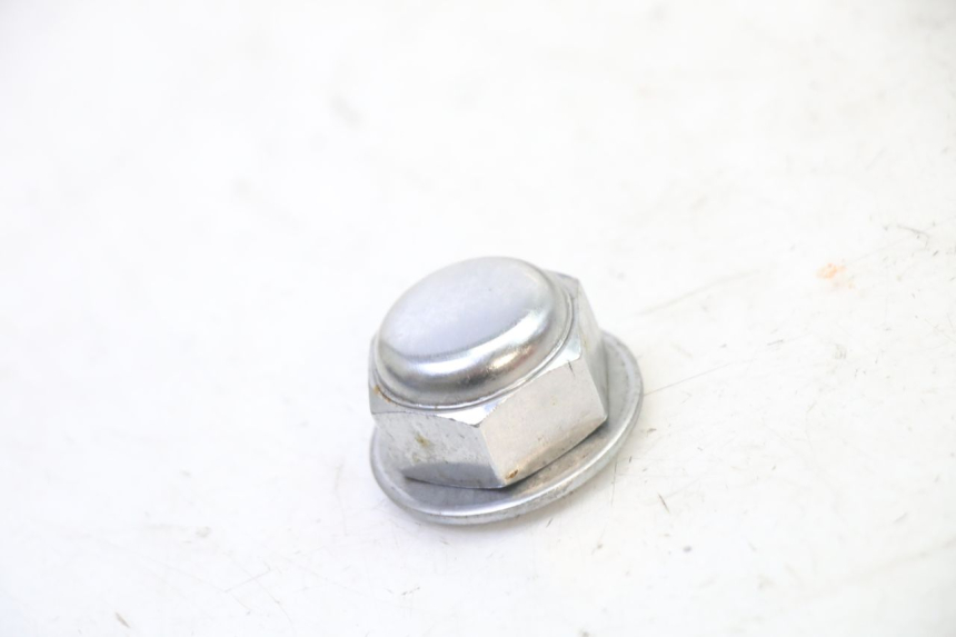 photo de MOER VOOR VORKT-STUURKOP YAMAHA FZ6 FAZER S2 600 (2007 - 2011) - Detail van het onderdeel