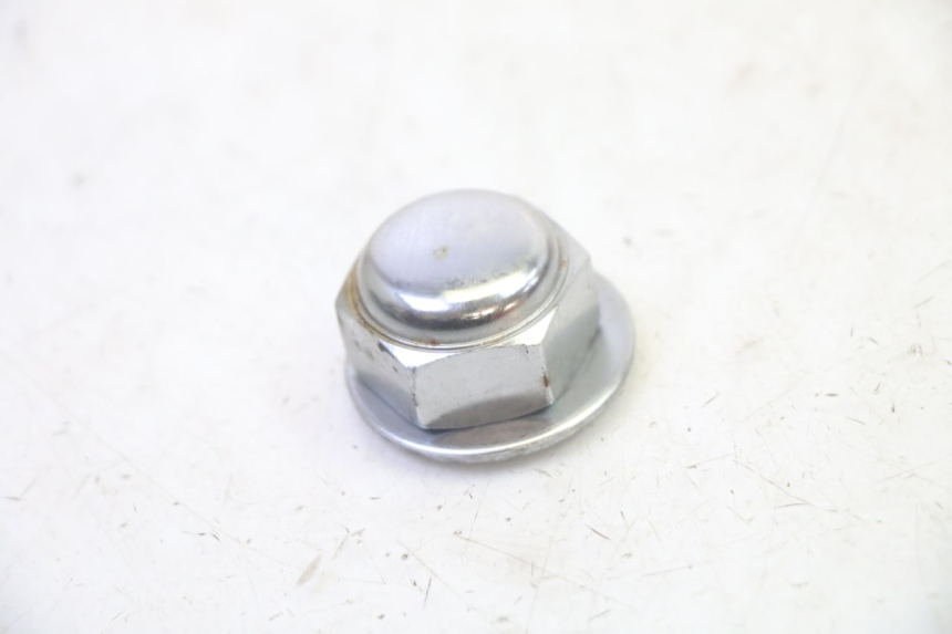 photo de MOER VOOR VORKKRUIS YAMAHA FZ6 N FAZER 600 (2004 - 2006) - Detail van het onderdeel