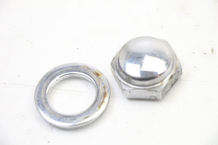 photo de VORK T-STUK MOER KAWASAKI ZR7 ZR-7 S 750 (1999 - 2004) - Detail van het onderdeel