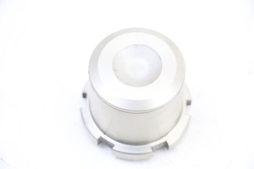 photo de MOER VOOR VORKT-STUK YAMAHA TRACER 7 700 (2020 - 2024) - Detail van het onderdeel