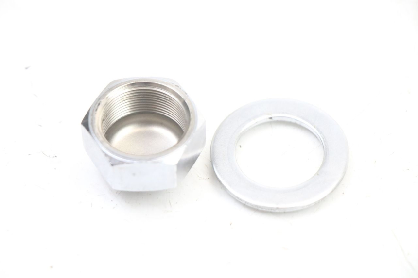 photo de MOER VOOR VORKT-STUURHUIS YAMAHA FZS FAZER 600 (2001 - 2003) - Technische close-up