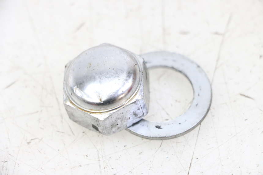 photo de MOER VOOR VORKT-STUURHUIS YAMAHA FZS FAZER 600 (2001 - 2003) - Hoofdaanzicht