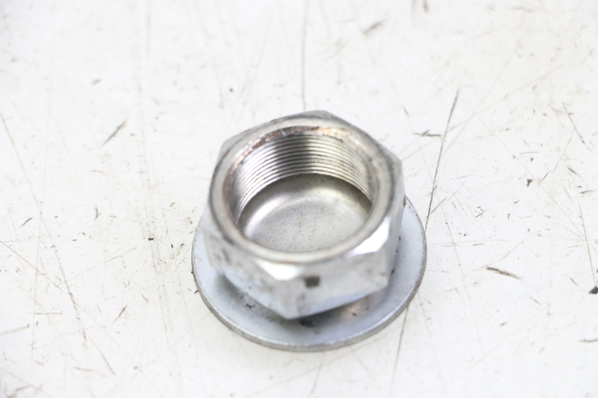 photo de MOER VOOR VORKT-STUURHUIS YAMAHA FZS FAZER 600 (2001 - 2003) - Detail van het onderdeel