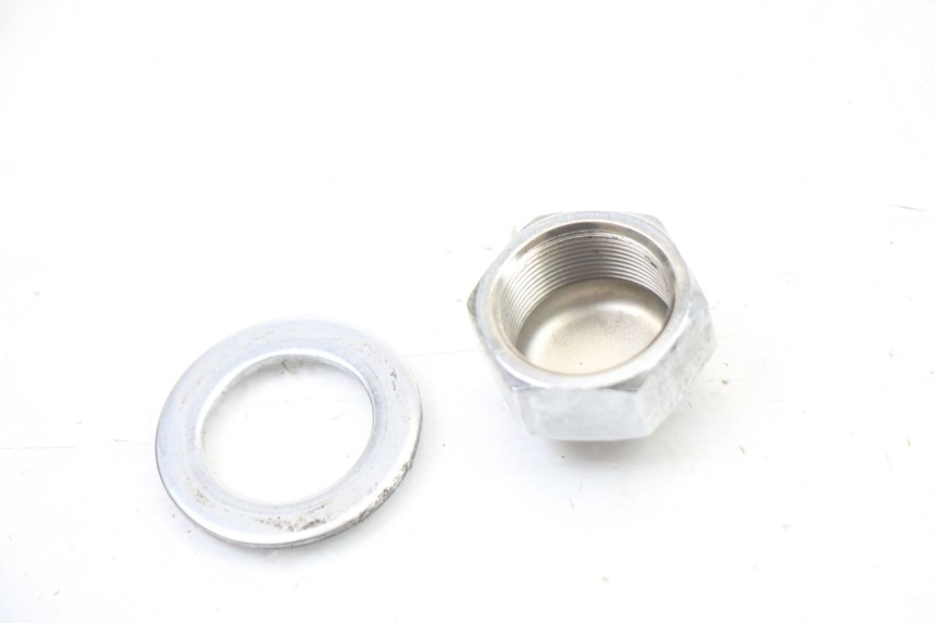 photo de MOER VOOR VORKT-STUURKOP YAMAHA XJ6 600 (2008 - 2016) - Andere kijkhoek