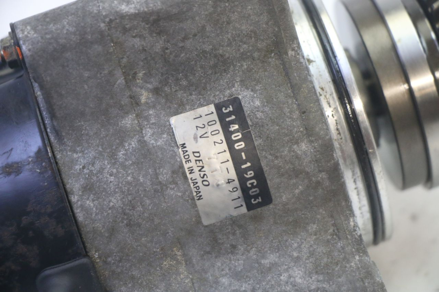 photo de ALTERNATOR SUZUKI GSF N BANDIT 600 (1996 - 1999) - Bevestigingspunten