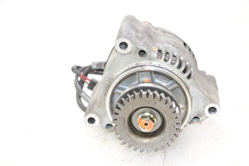 photo de Alternator SUZUKI GSX F GSXF 750 (1988 - 1998) - Staat van het oppervlak