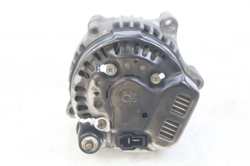 photo de ALTERNATOR TRIUMPH SPRINT ST 955 (1999 - 2001) - Technische close-up
