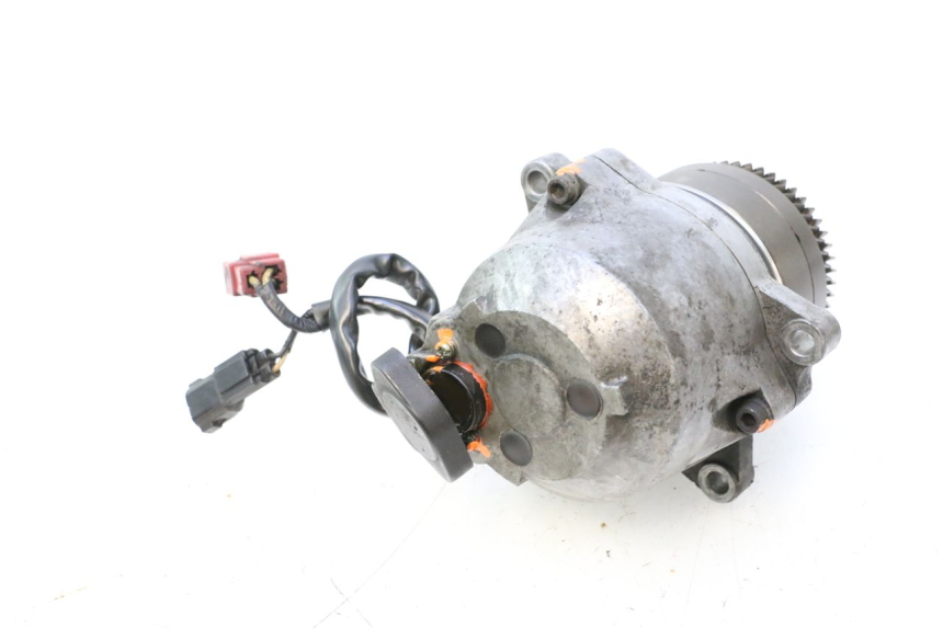photo de Alternator HONDA ST PAN EUROPEAN 1100 (1990 - 2002) - Technische close-up