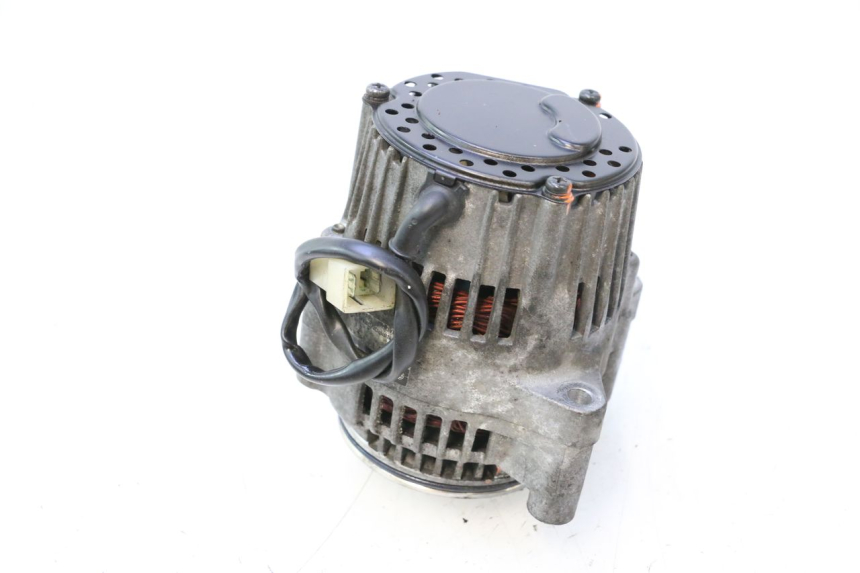 photo de Alternator YAMAHA YZF R GENESIS 750 (1993 - 1998) - Technische close-up