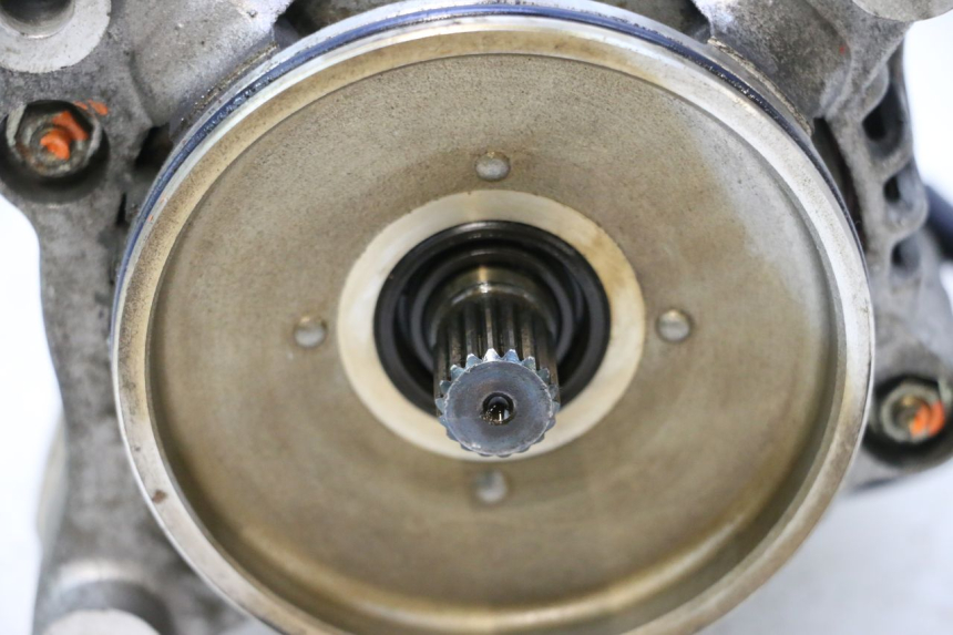 photo de Alternator YAMAHA YZF R GENESIS 750 (1993 - 1998) - Markeringen en referenties