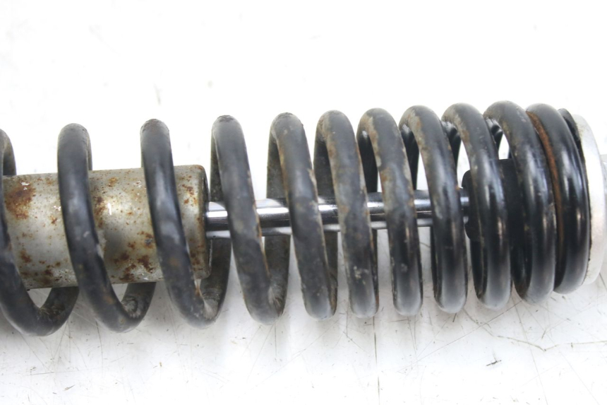 photo de ACHTERSTE SCHOKDEMPER KYMCO AGILITY 4T 50 (2005 - 2018) - Detail van het onderdeel