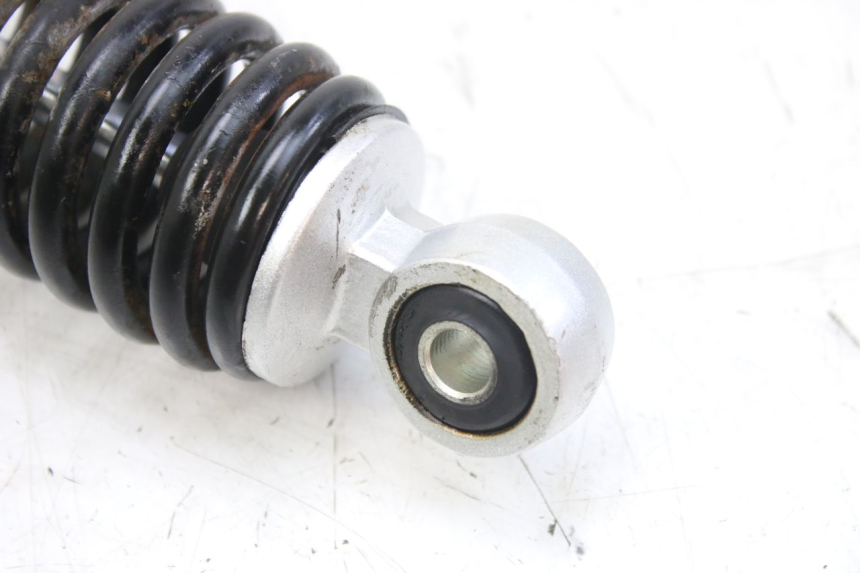 photo de ACHTERSTE SCHOKDEMPER KYMCO AGILITY 4T 50 (2005 - 2018) - Zoom op gebruiksstaat