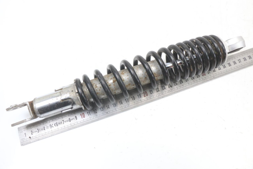 photo de ACHTERSTE SCHOKDEMPER KYMCO AGILITY 4T 50 (2018 - 2022) - Zoom op gebruiksstaat