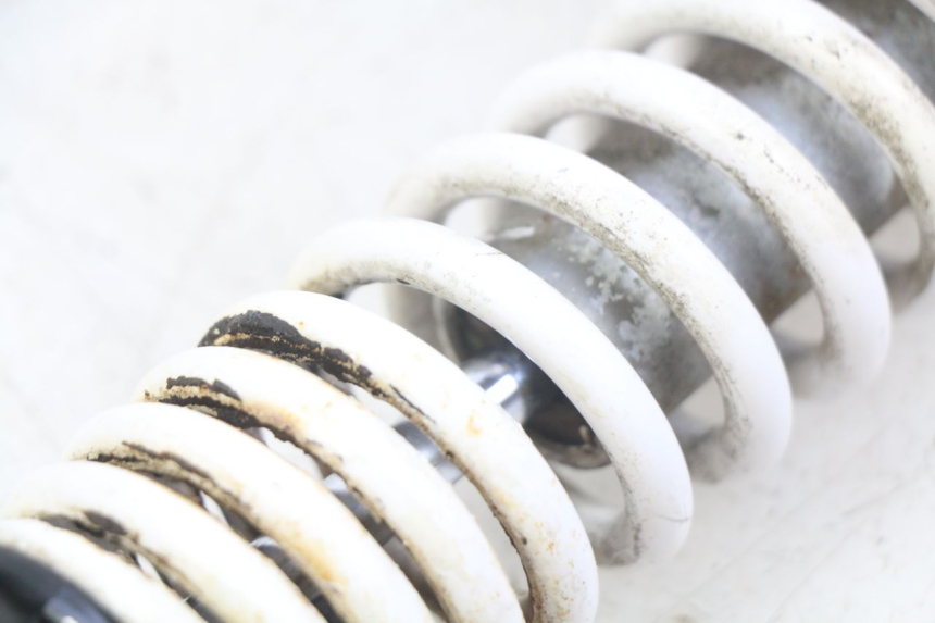 photo de ACHTERSTE SCHOKDEMPER MBK BOOSTER SPIRIT 50 (1999 - 2003) - Zoom op gebruiksstaat