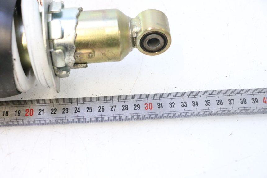 photo de ACHTERSTE SCHOKBREKER HONDA CB F HORNET 600 (2005 - 2006) - Detail van het onderdeel