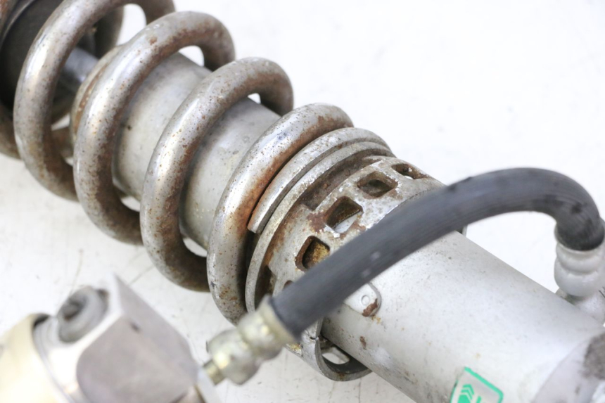 photo de ACHTERSTE SCHOKDEMPER HONDA CBR RR FIREBLADE 900 (1992 - 1994) - Visuele inspectie