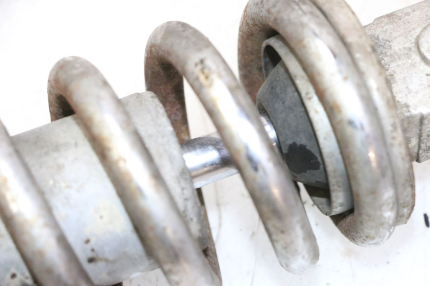 photo de ACHTERSTE SCHOKDEMPER HONDA CBR RR FIREBLADE 900 (1992 - 1994) - Andere kijkhoek