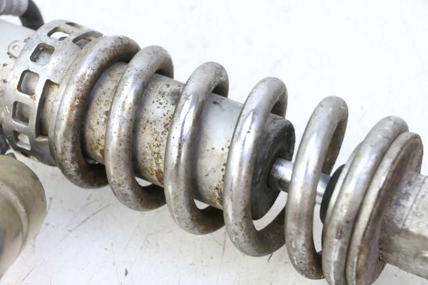 photo de ACHTERSTE SCHOKDEMPER HONDA CBR RR FIREBLADE 900 (1992 - 1994) - Gecontroleerd onderdeel