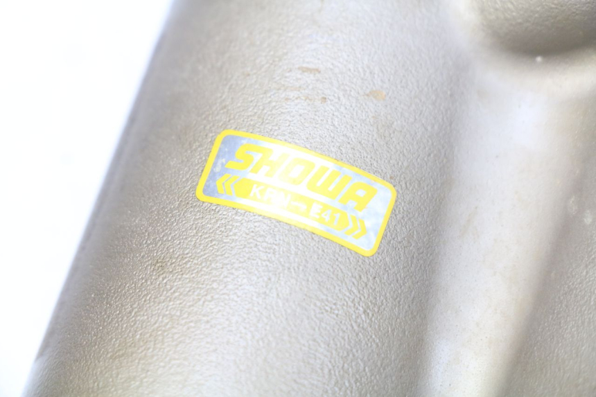 photo de ACHTERSTE SCHOKDEMPER HONDA CRF 250 (2013 - 2016) - Detail van het onderdeel