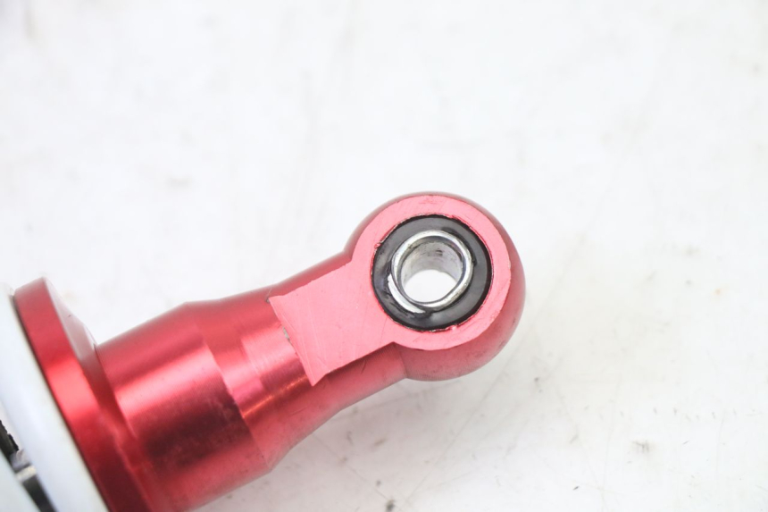 photo de ACHTERSTE SCHOKDEMPER LONCIN DIRT BIKE 125 - Bevestigingspunten
